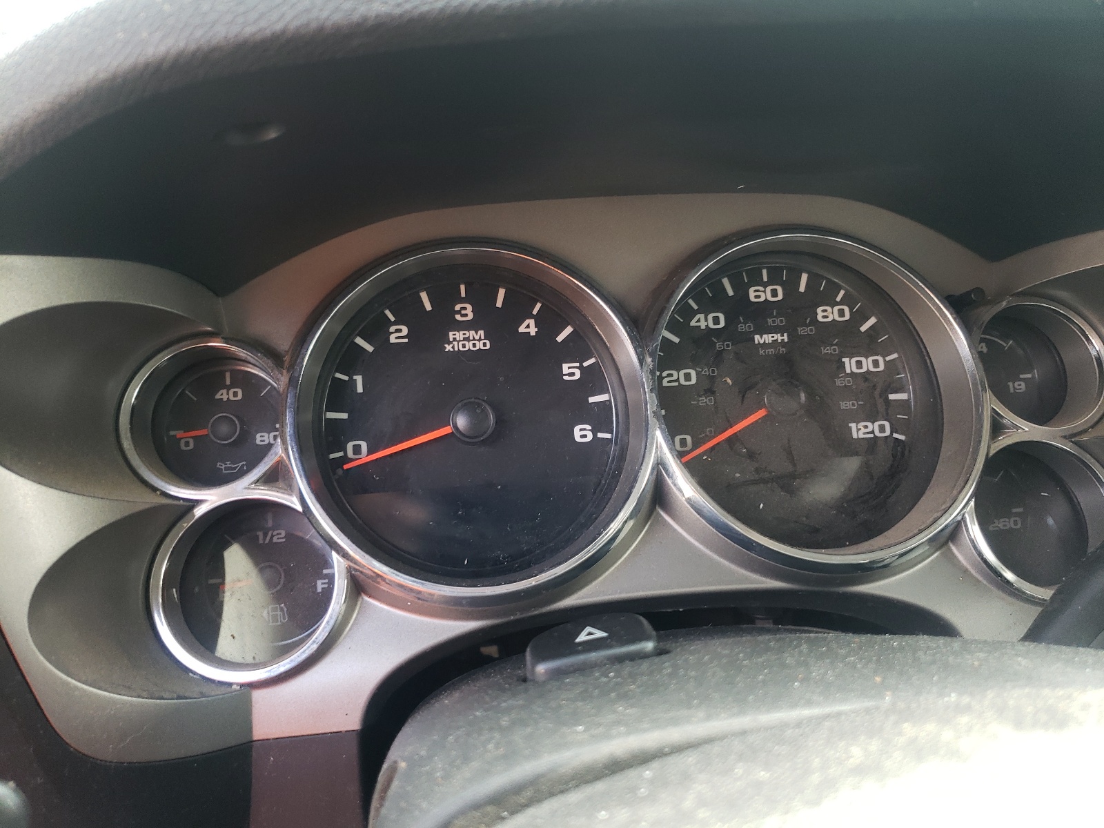 3GCPKSE32BG267145 2011 Chevrolet Silverado K1500 Lt