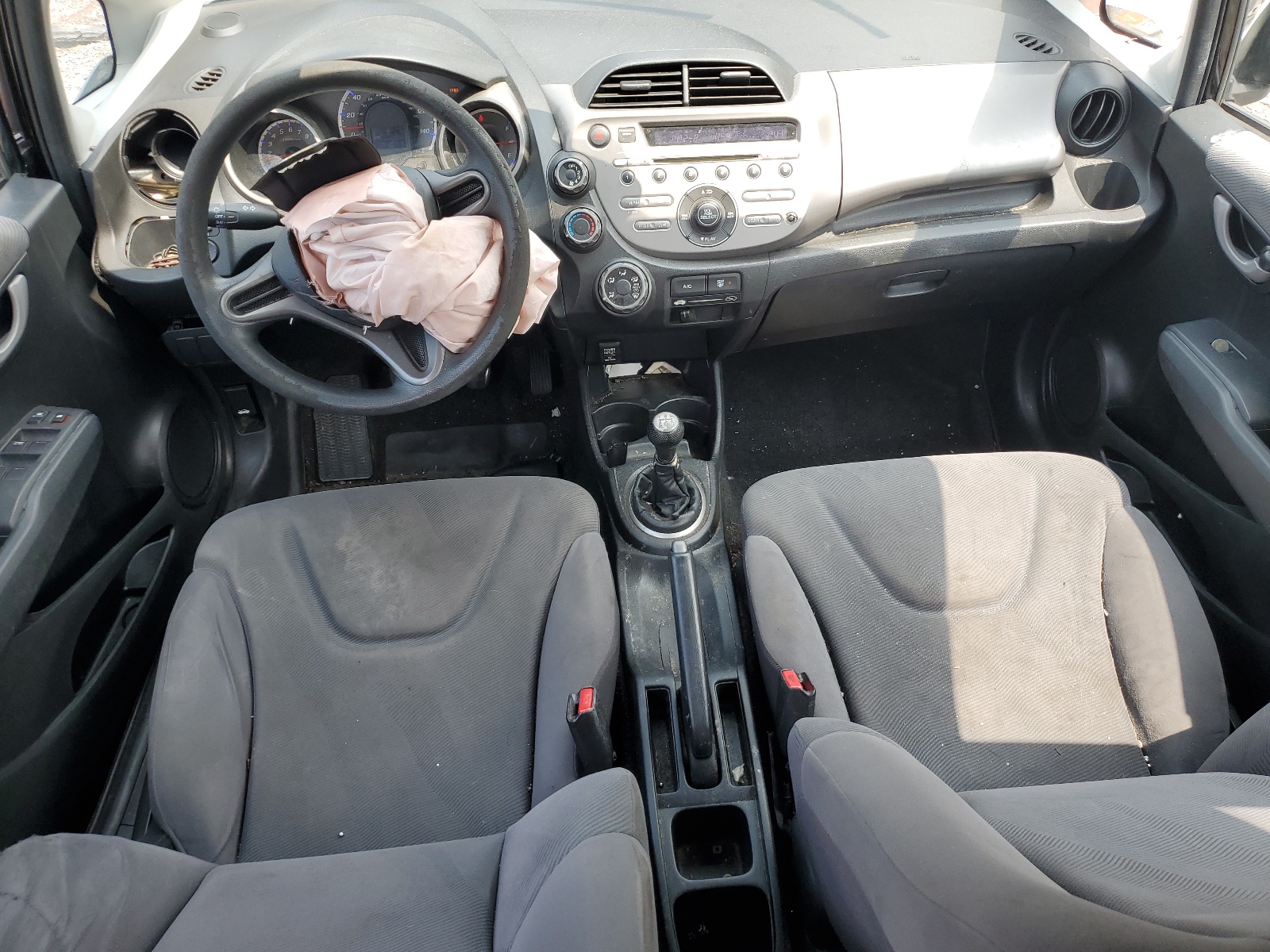 JHMGE8G26AS010087 2010 Honda Fit