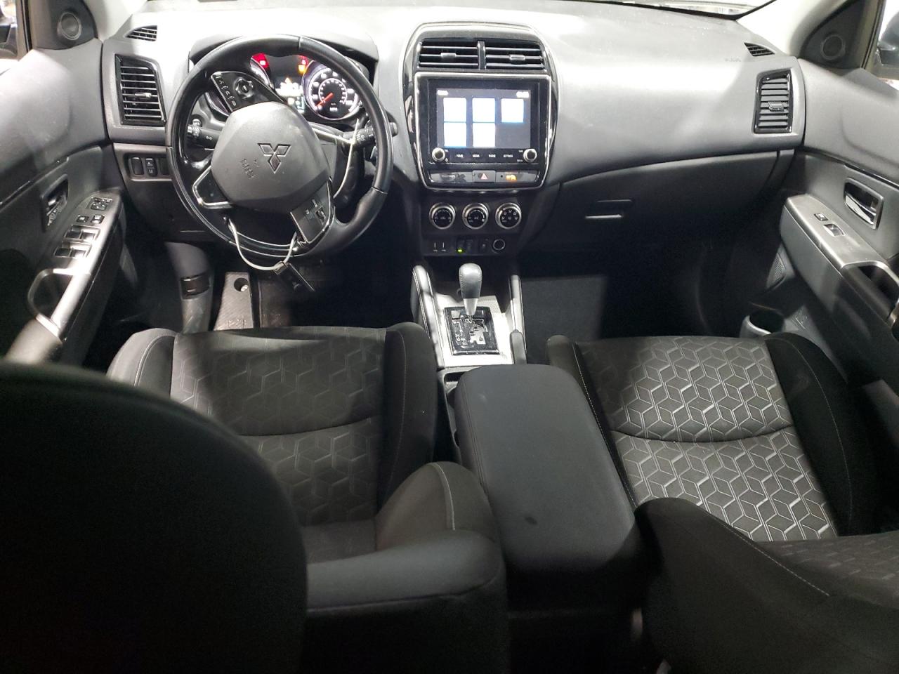 JA4APVAU8MU018866 2021 Mitsubishi Outlander Sport Se