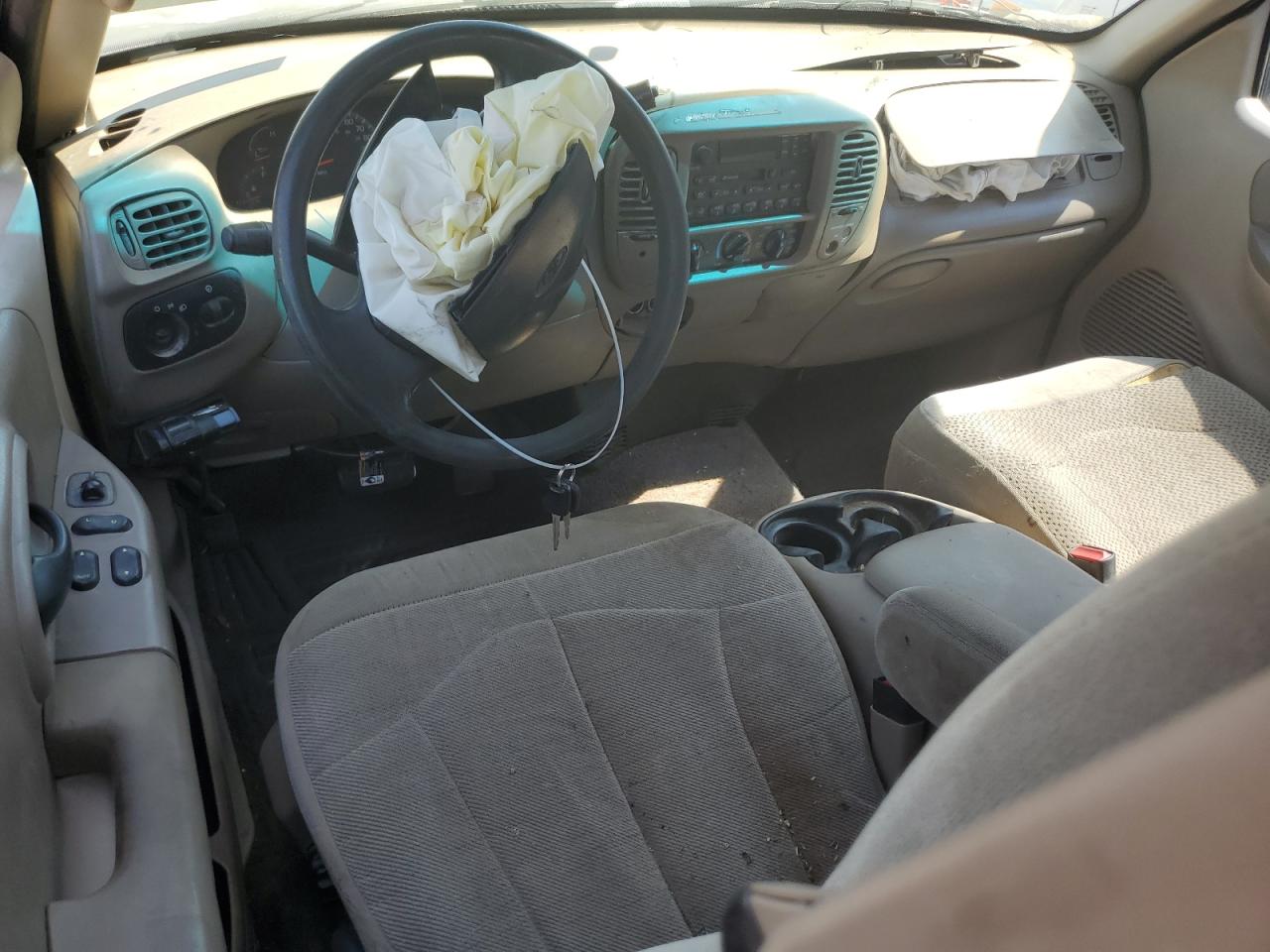 2000 Ford F150 VIN: 1FTRX17L5YNB83676 Lot: 61545584