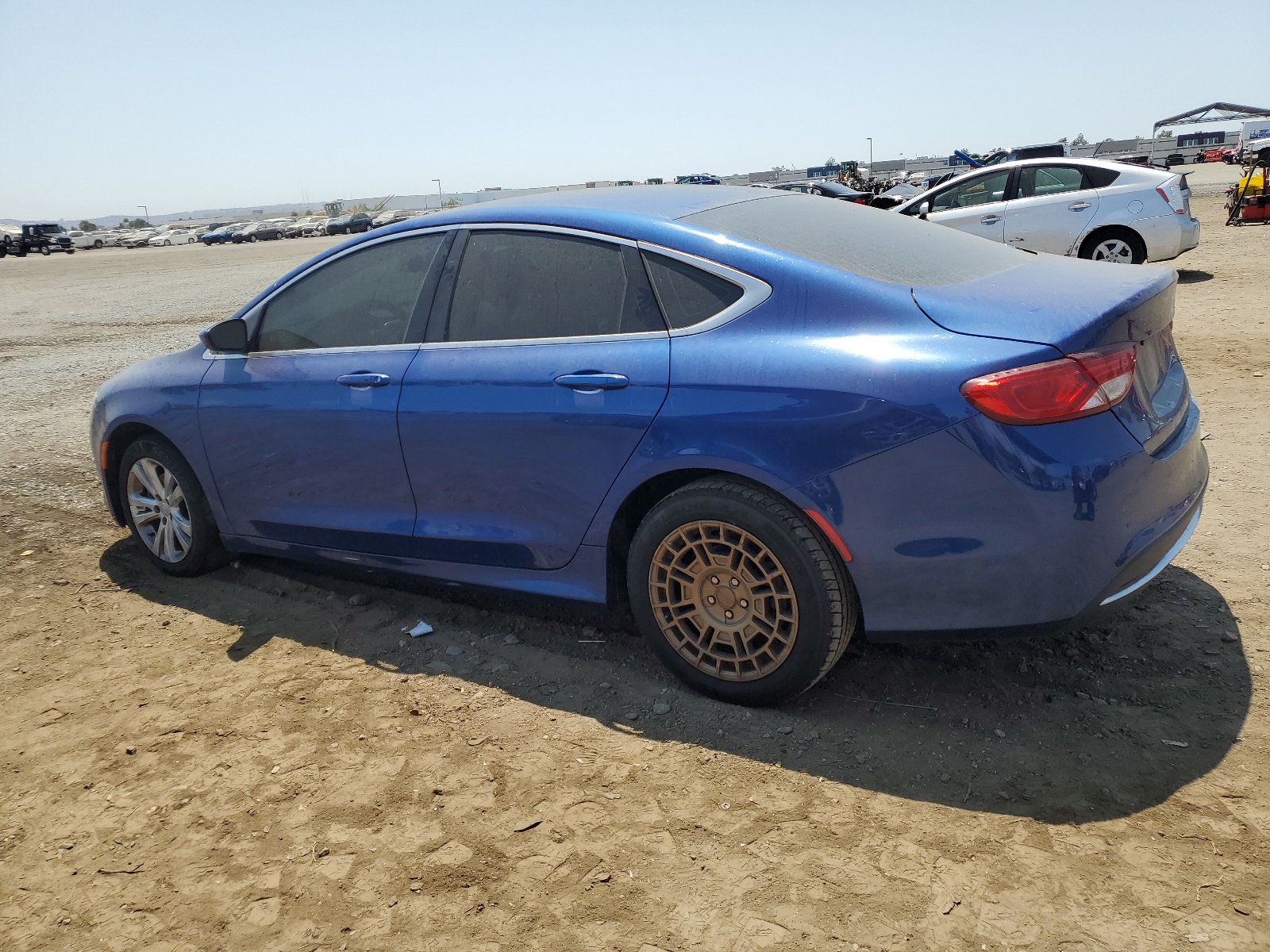 2015 Chrysler 200 Limited vin: 1C3CCCAB0FN606288