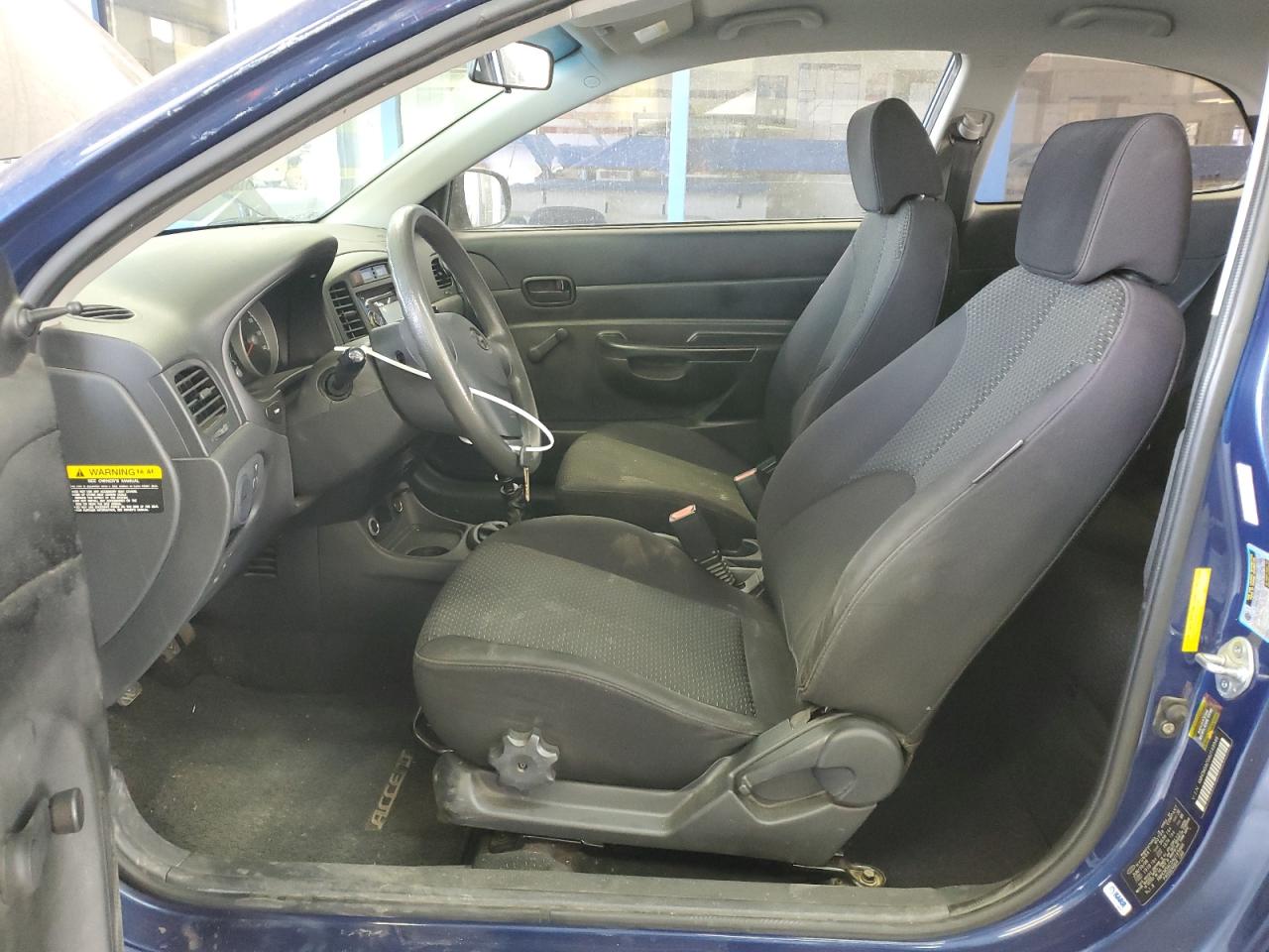 KMHCM3AC0AU149946 2010 Hyundai Accent Blue