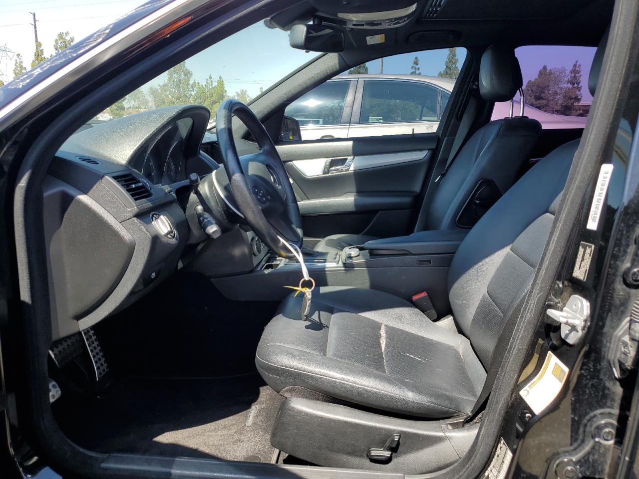 2010 Mercedes-Benz C 300 VIN: WDDGF5EB1AR109462 Lot: 64701134