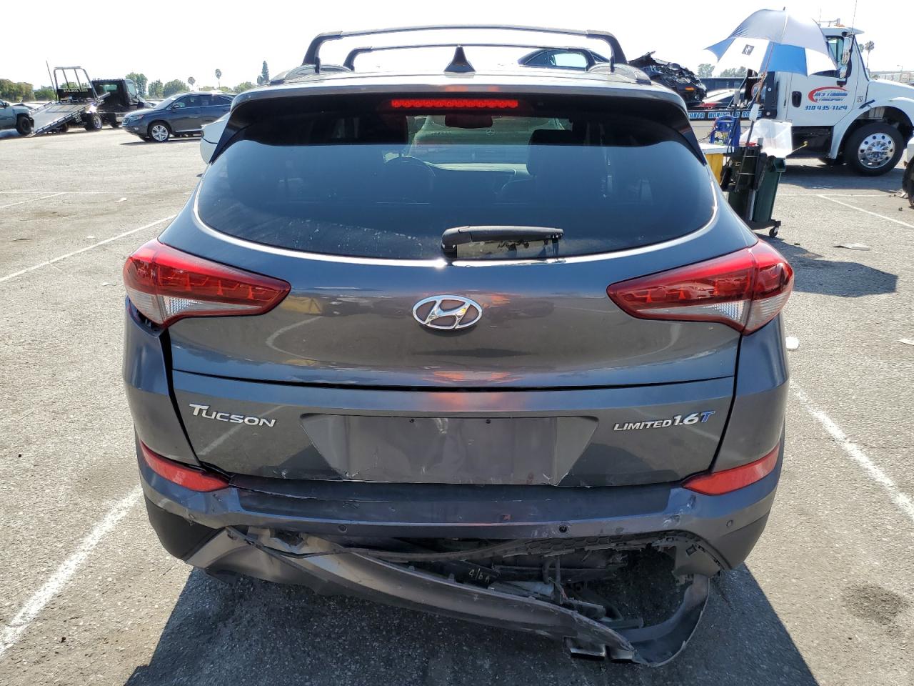 2016 Hyundai Tucson Limited VIN: KM8J33A29GU226579 Lot: 64704894