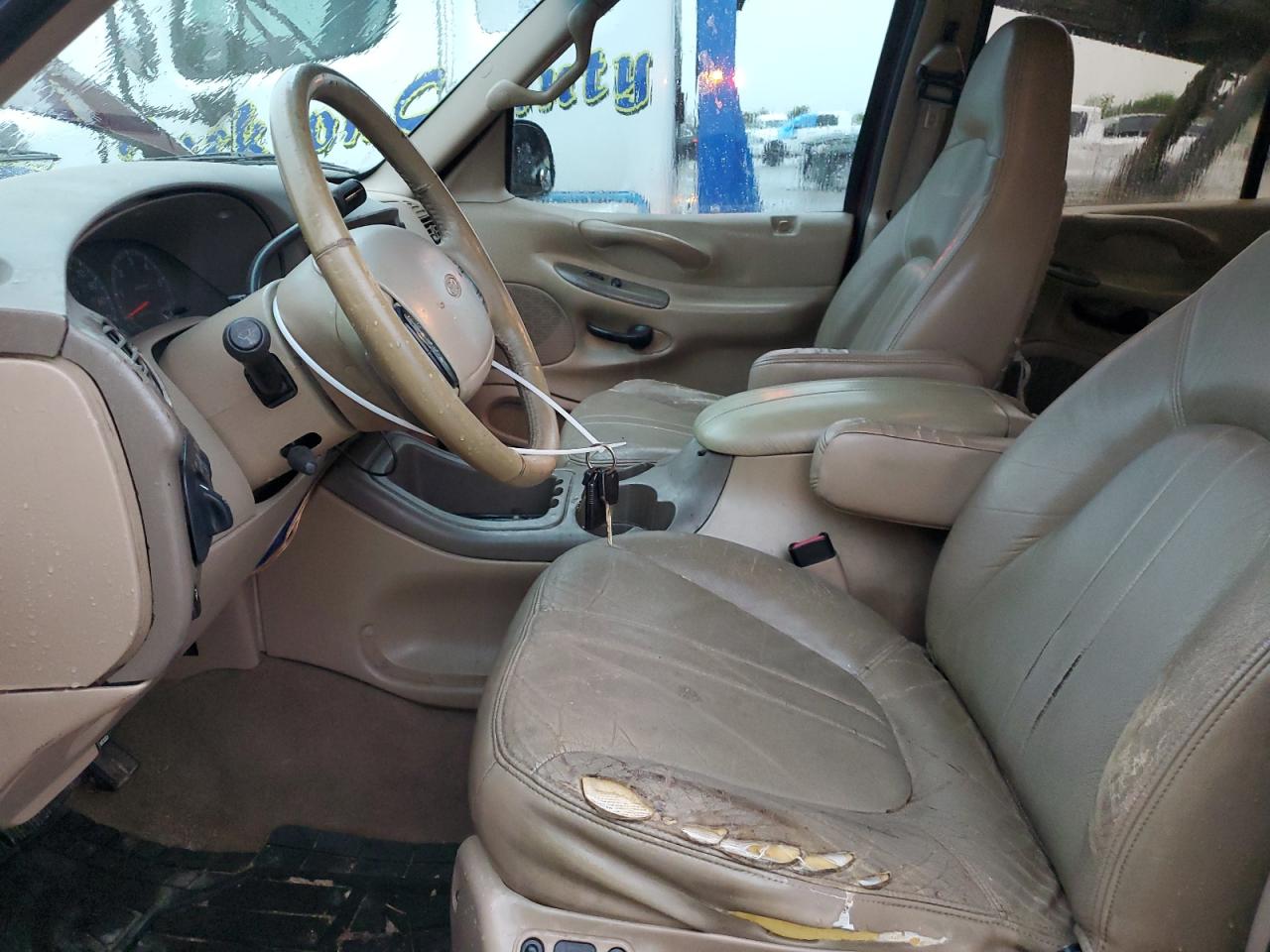 1997 Ford Expedition VIN: 1FMFU18L3VLA44496 Lot: 60830494