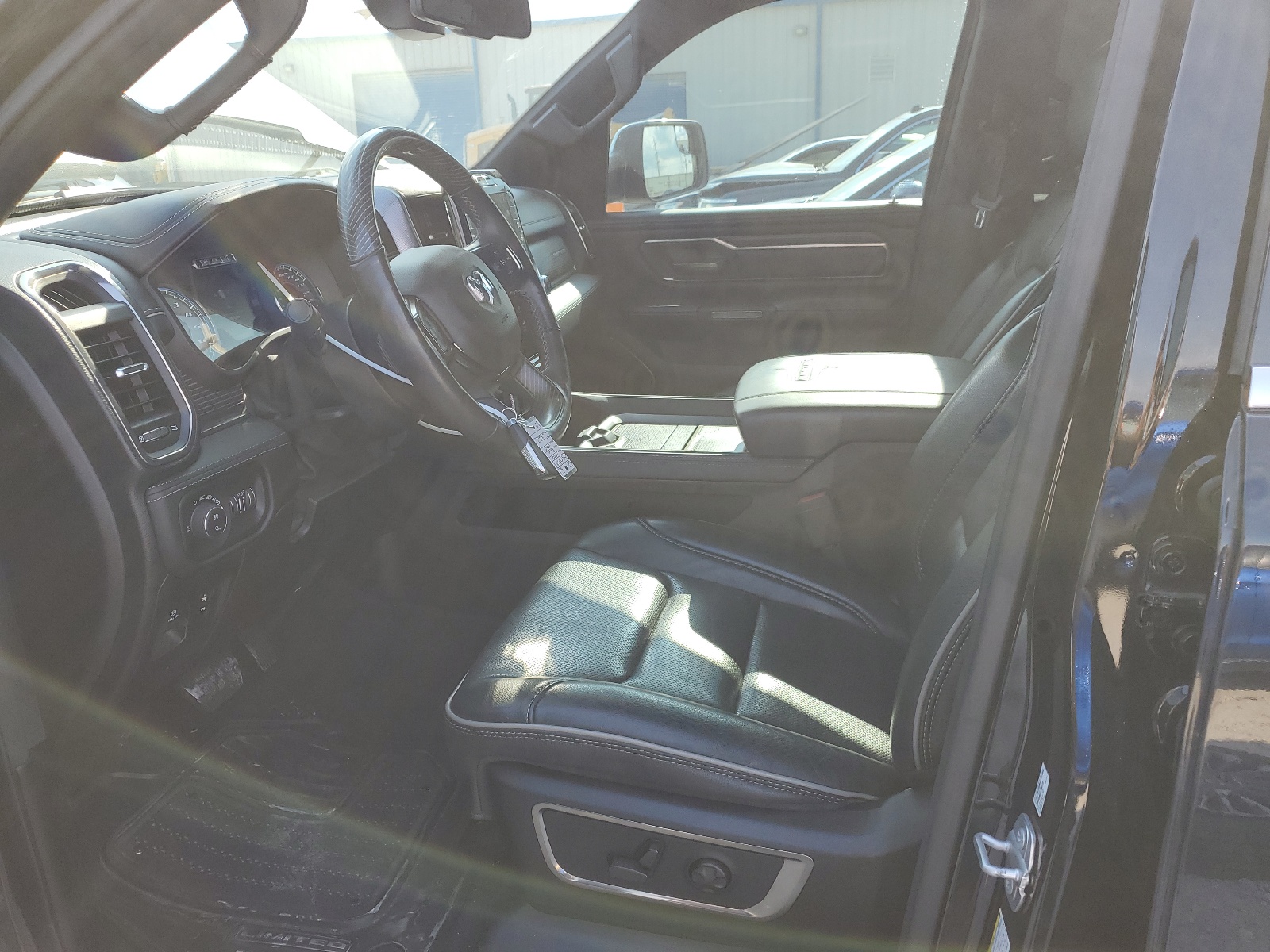 1C6RREHT4LN188822 2020 Ram 1500 Limited