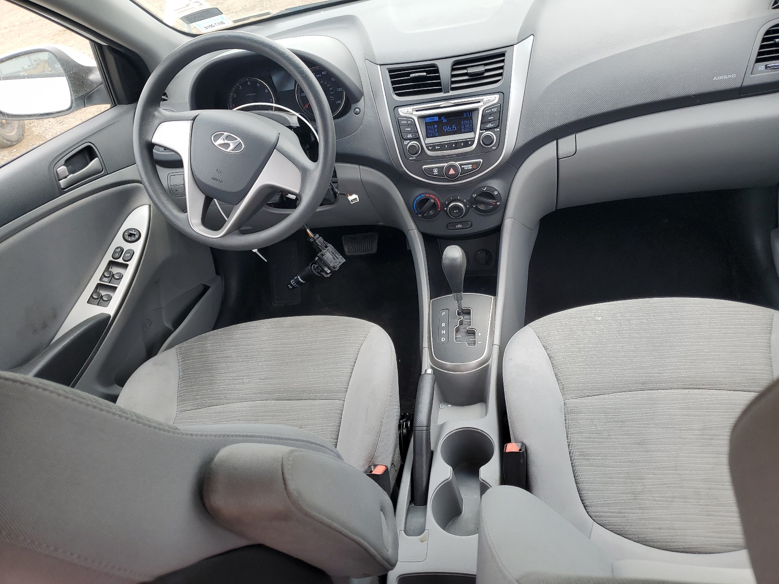 KMHCT4AE2GU996423 2016 Hyundai Accent Se