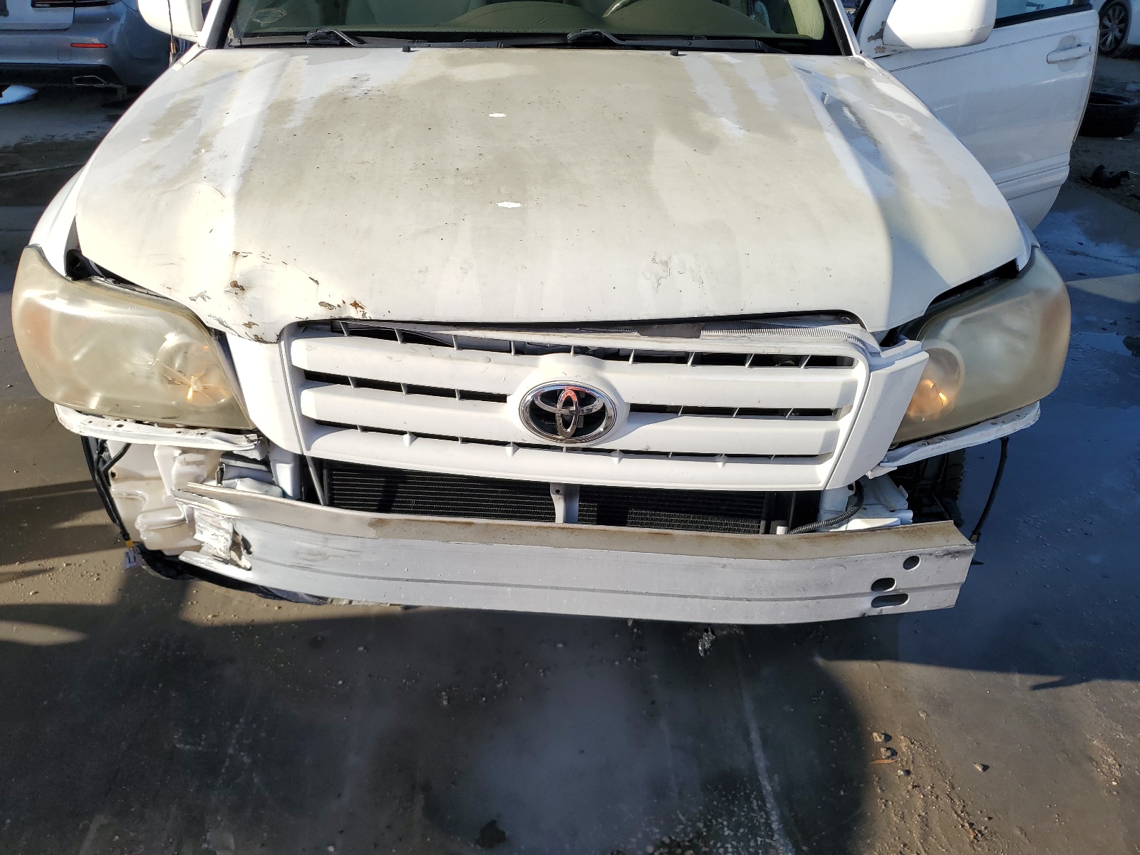 JTEGP21A340028874 2004 Toyota Highlander Base