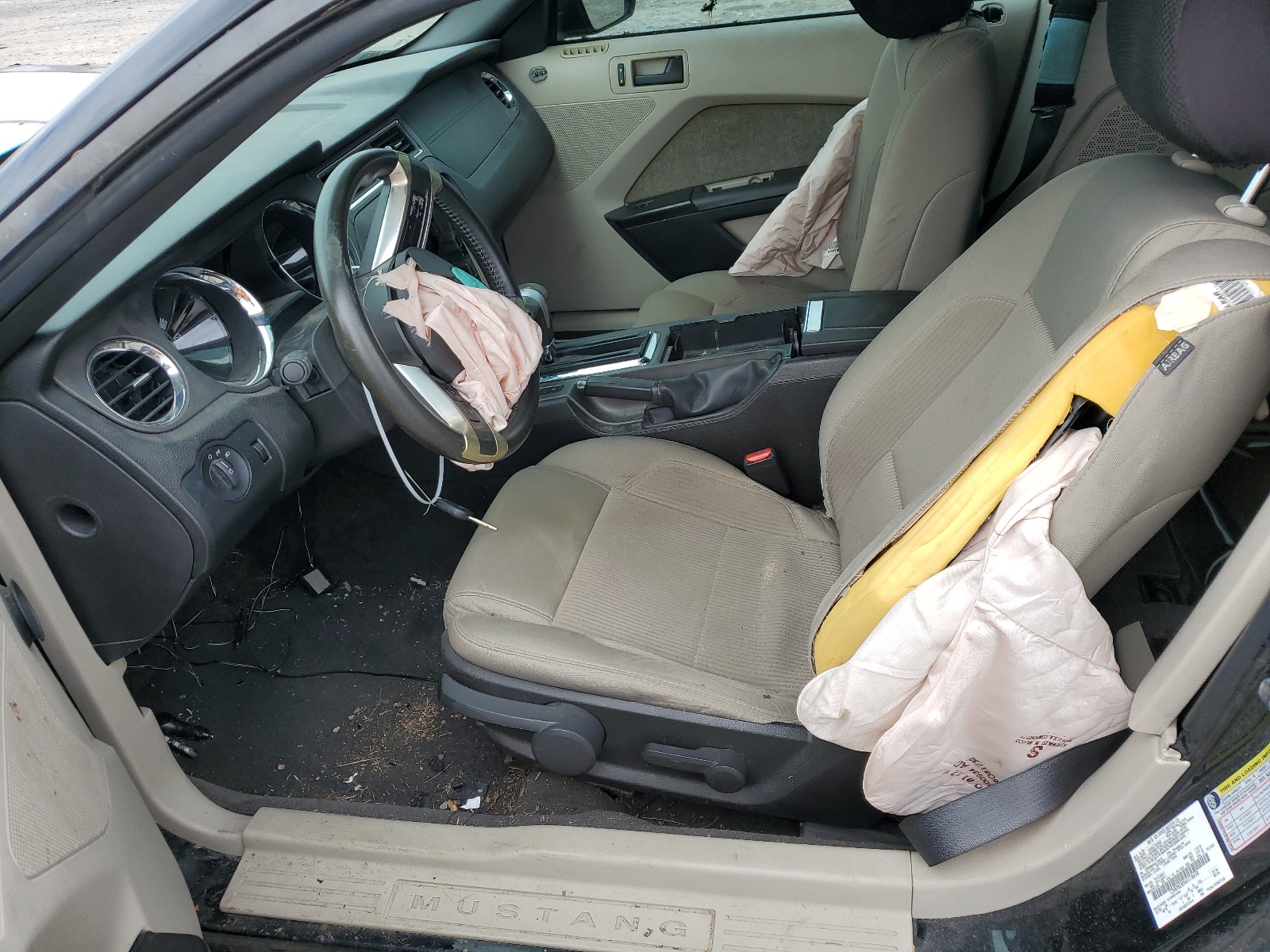 1ZVBP8EN9A5178658 2010 Ford Mustang