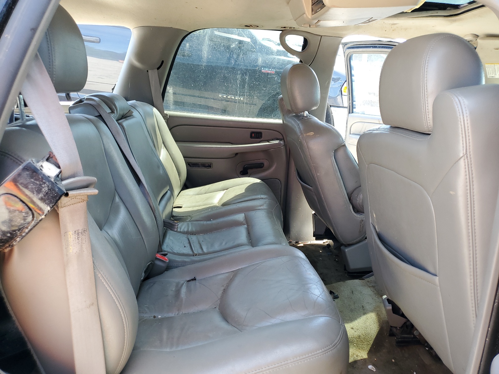 1GNEK13T55R102318 2005 Chevrolet Tahoe K1500