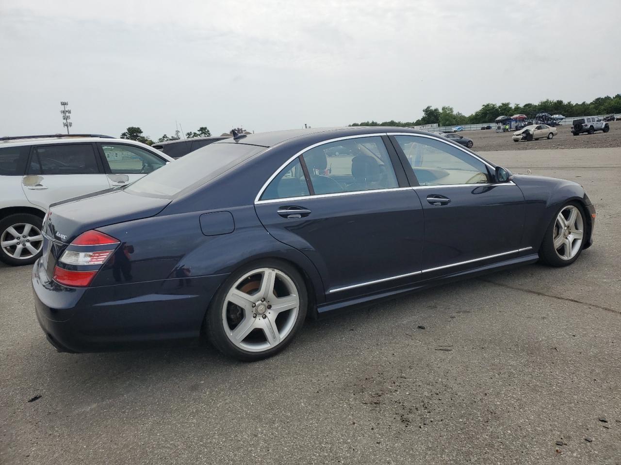 2007 Mercedes-Benz S 550 4Matic VIN: WDDNG86X27A118999 Lot: 64091284