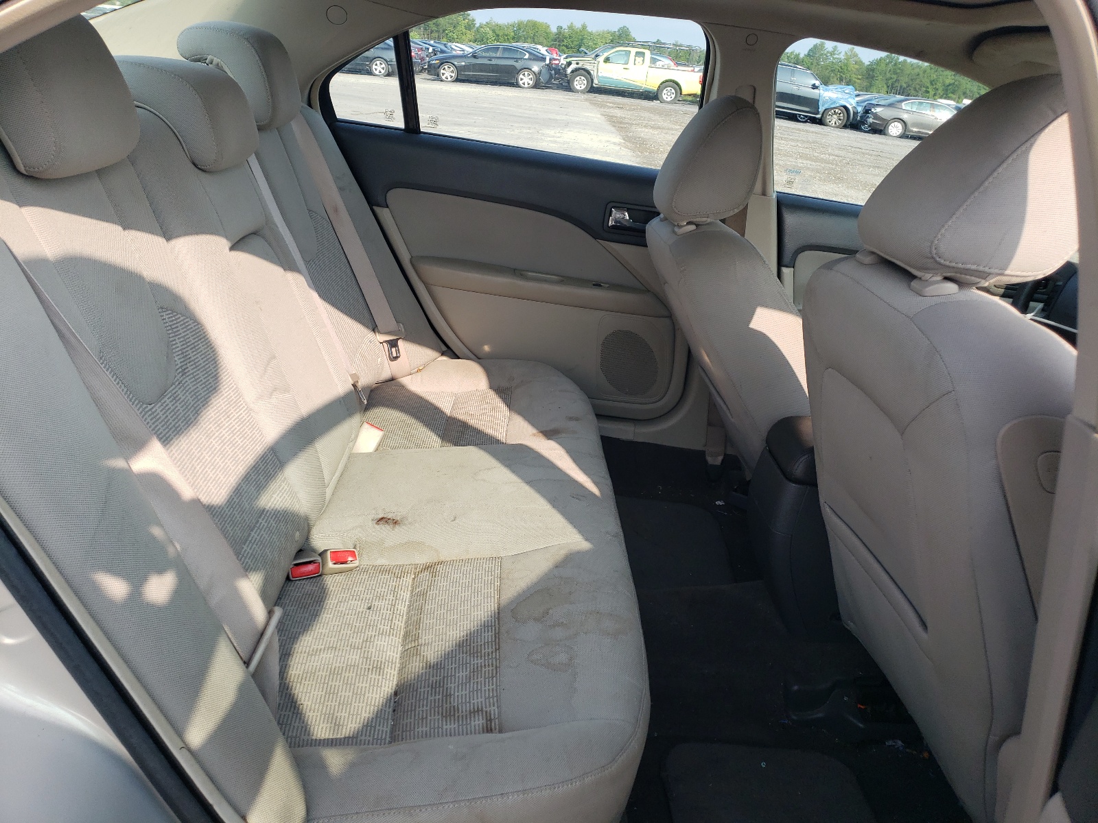 3FAHP0HA9AR294579 2010 Ford Fusion Se