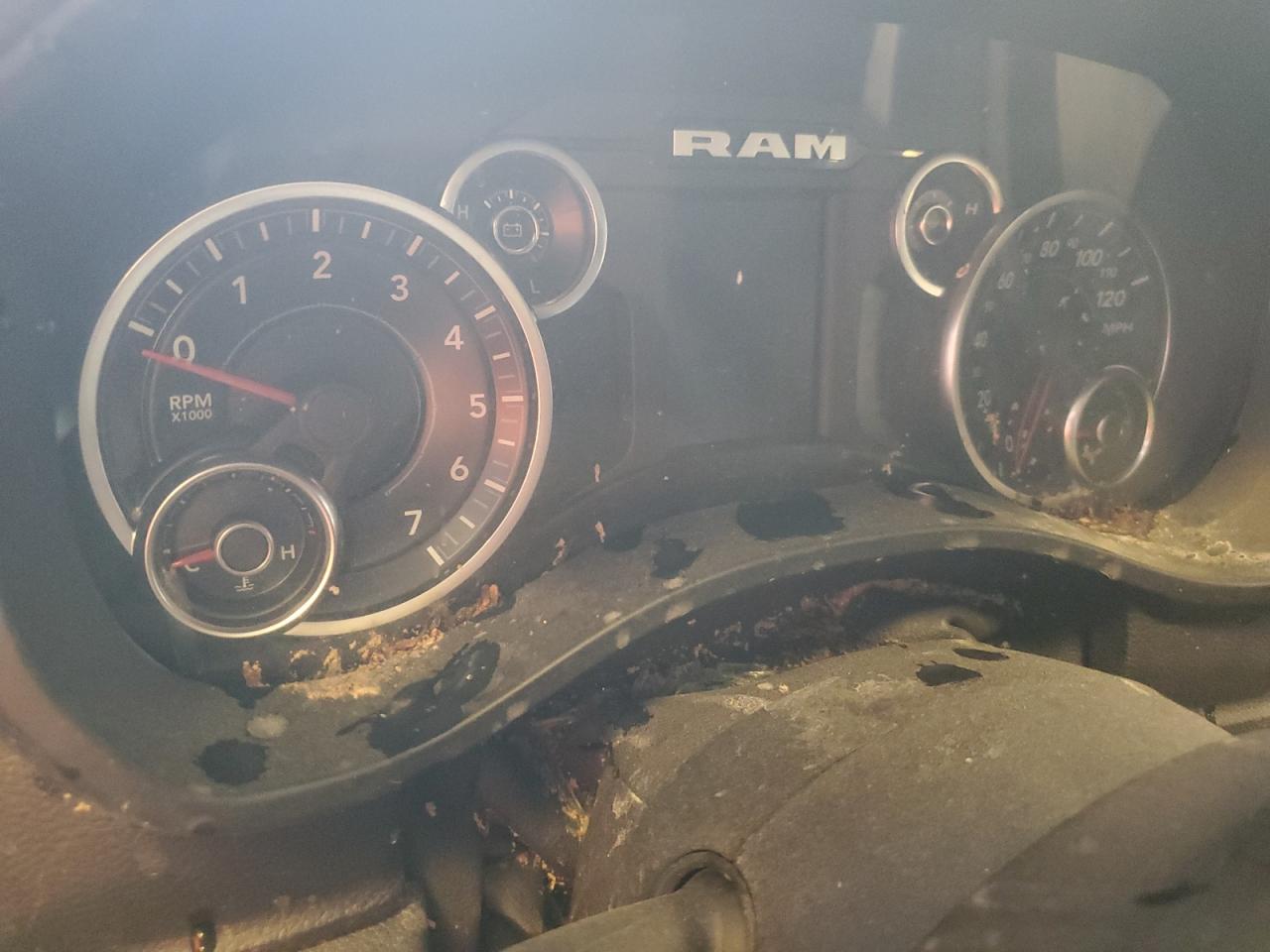 2019 RAM 1500 - Image 9