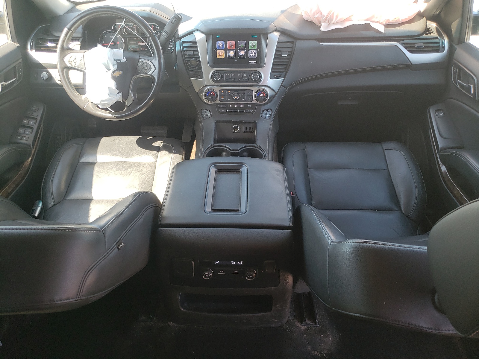 1GNSKHKC1JR120872 2018 Chevrolet Suburban K1500 Lt