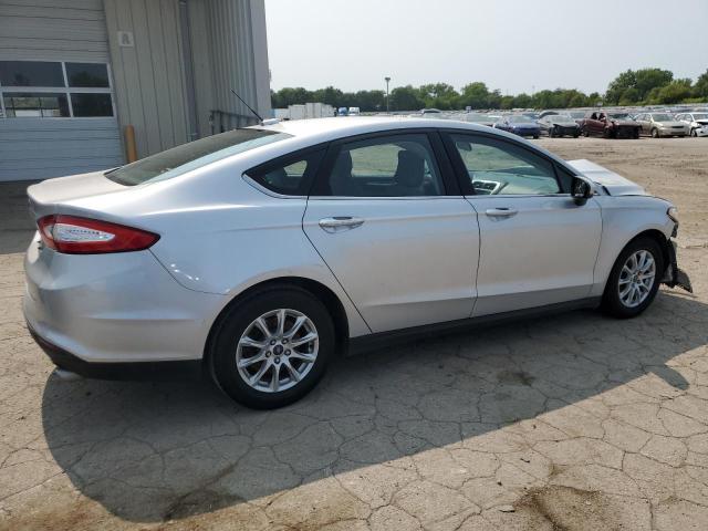 Sedans FORD FUSION 2016 Srebrny