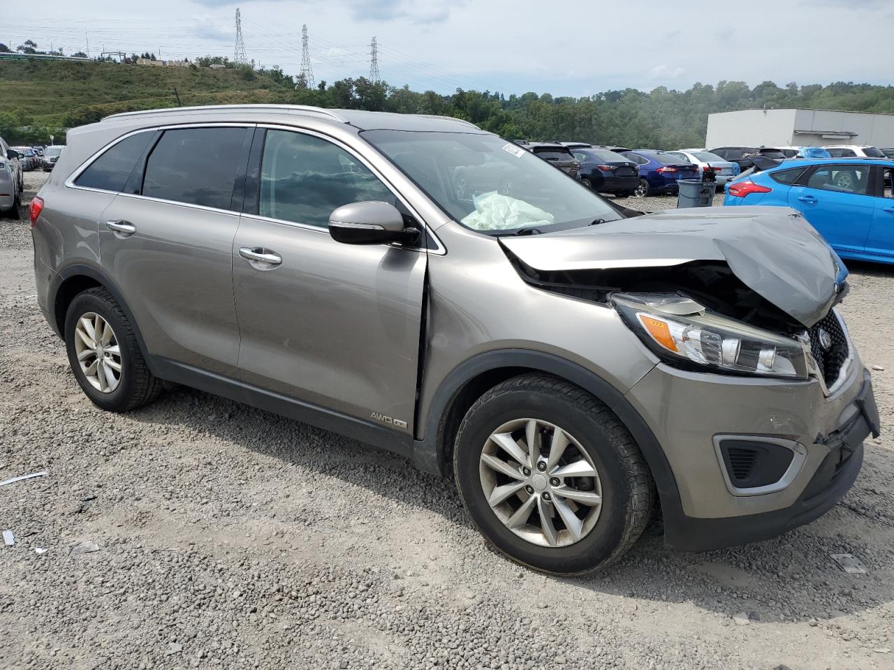 2016 Kia Sorento - Image 4
