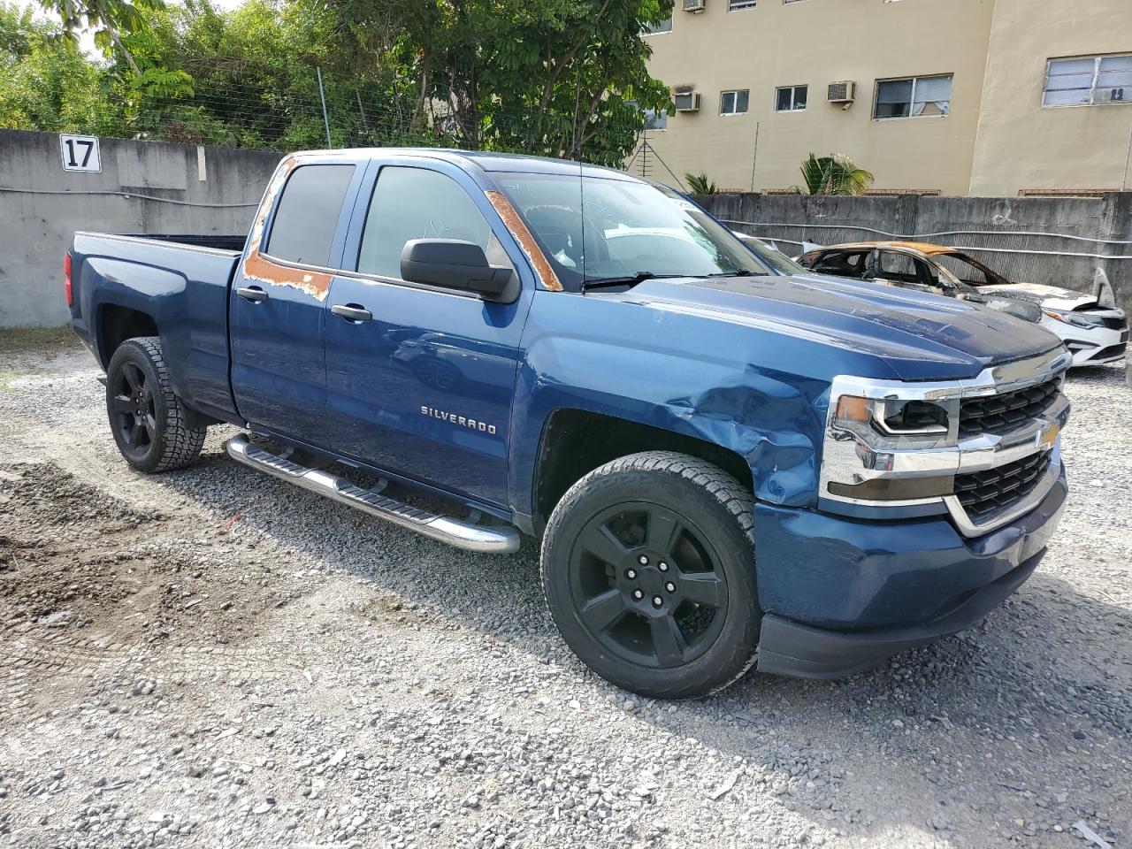 1GCRCNEHXHZ200739 2017 Chevrolet Silverado C1500