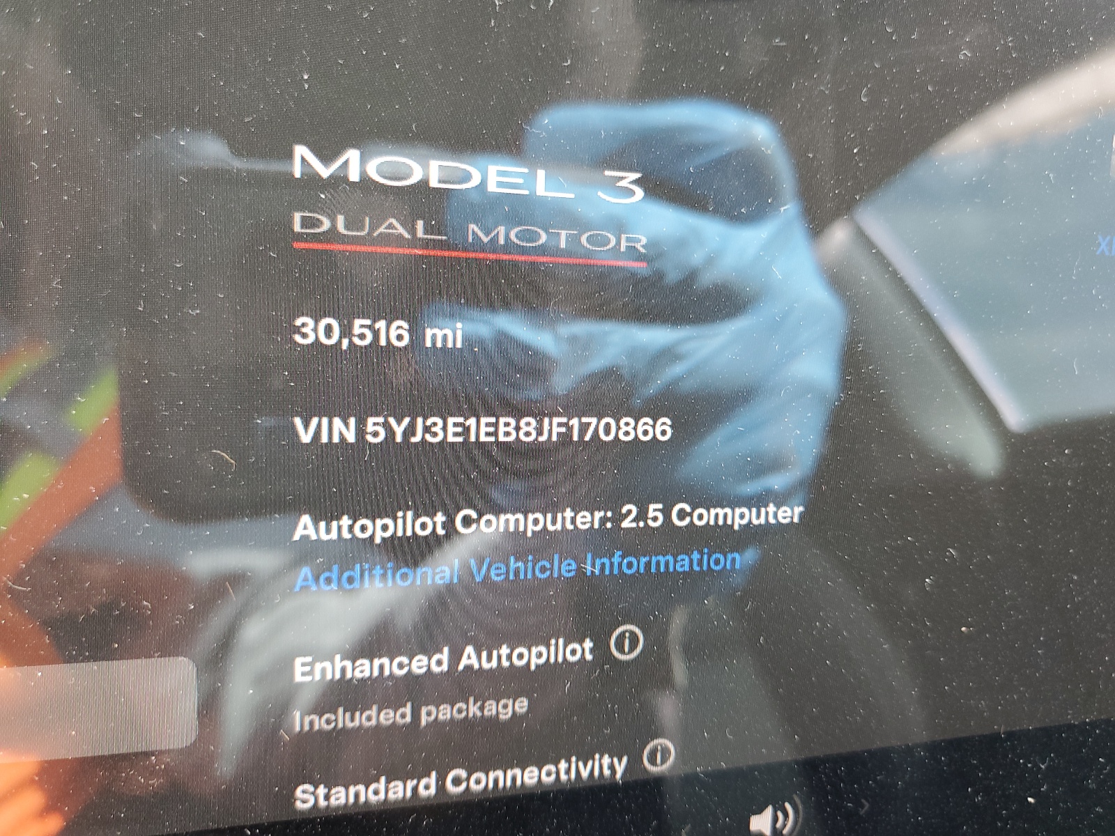 5YJ3E1EB8JF170866 2018 Tesla Model 3