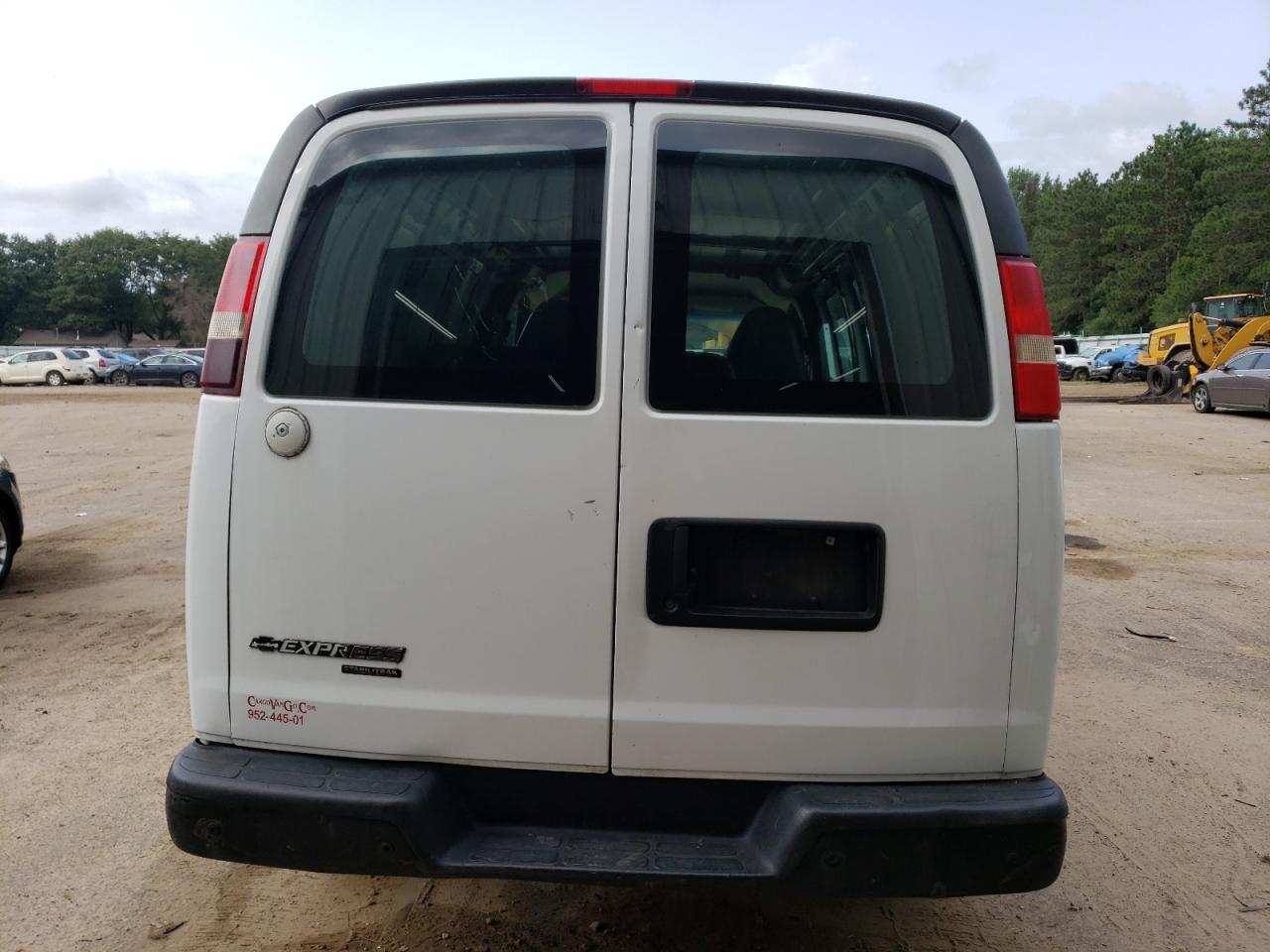 2014 Chevrolet Express G2500 VIN: 1GCWGFCA0E1205770 Lot: 64451004