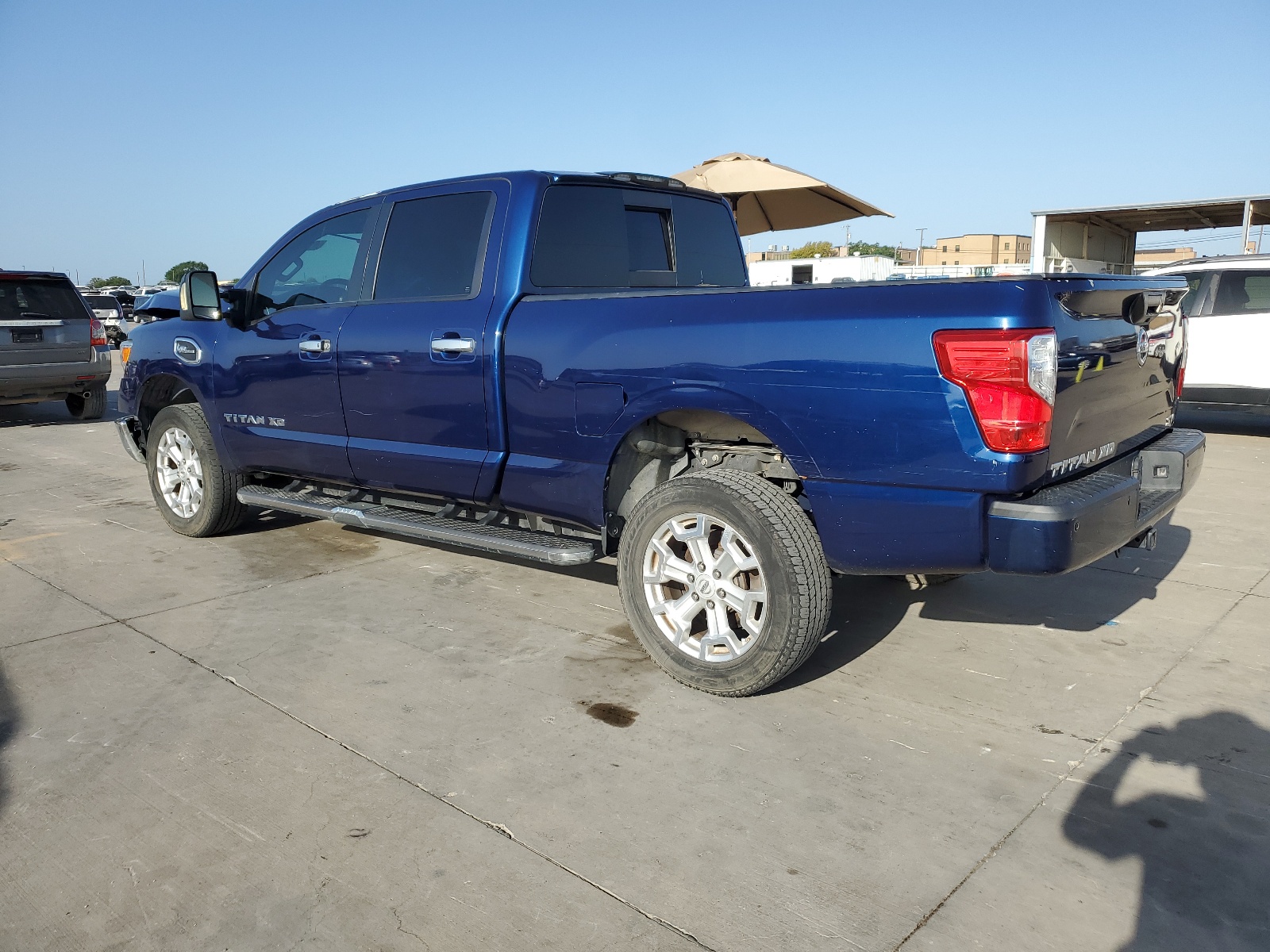 2017 Nissan Titan Xd Sl vin: 1N6AA1F22HN553678