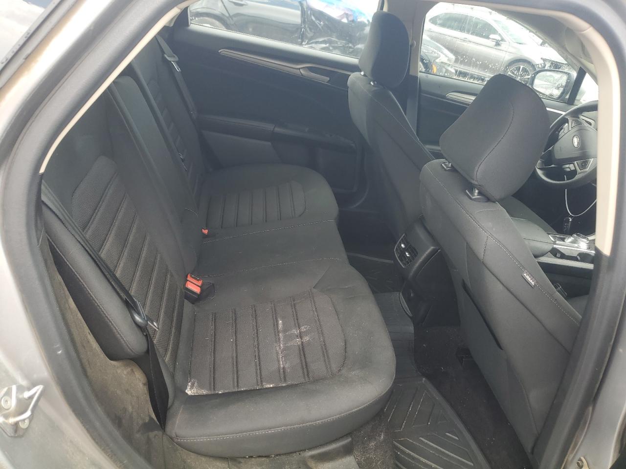 2020 Ford Fusion Se VIN: 3FA6P0HD6LR197439 Lot: 63460214