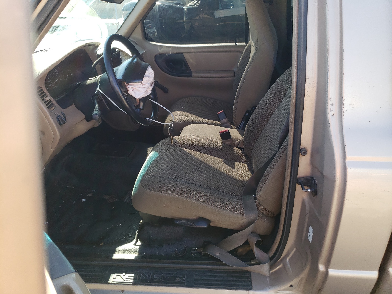 1FTYR10U4WUC03850 1998 Ford Ranger