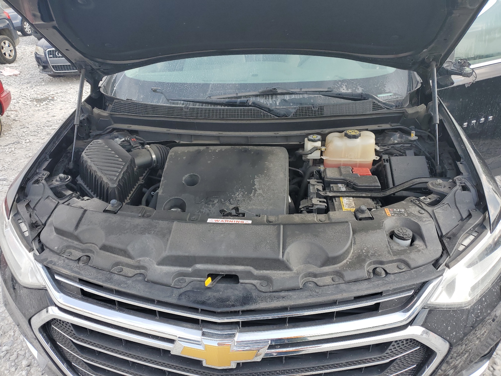 1GNERGKWXJJ185909 2018 Chevrolet Traverse Lt