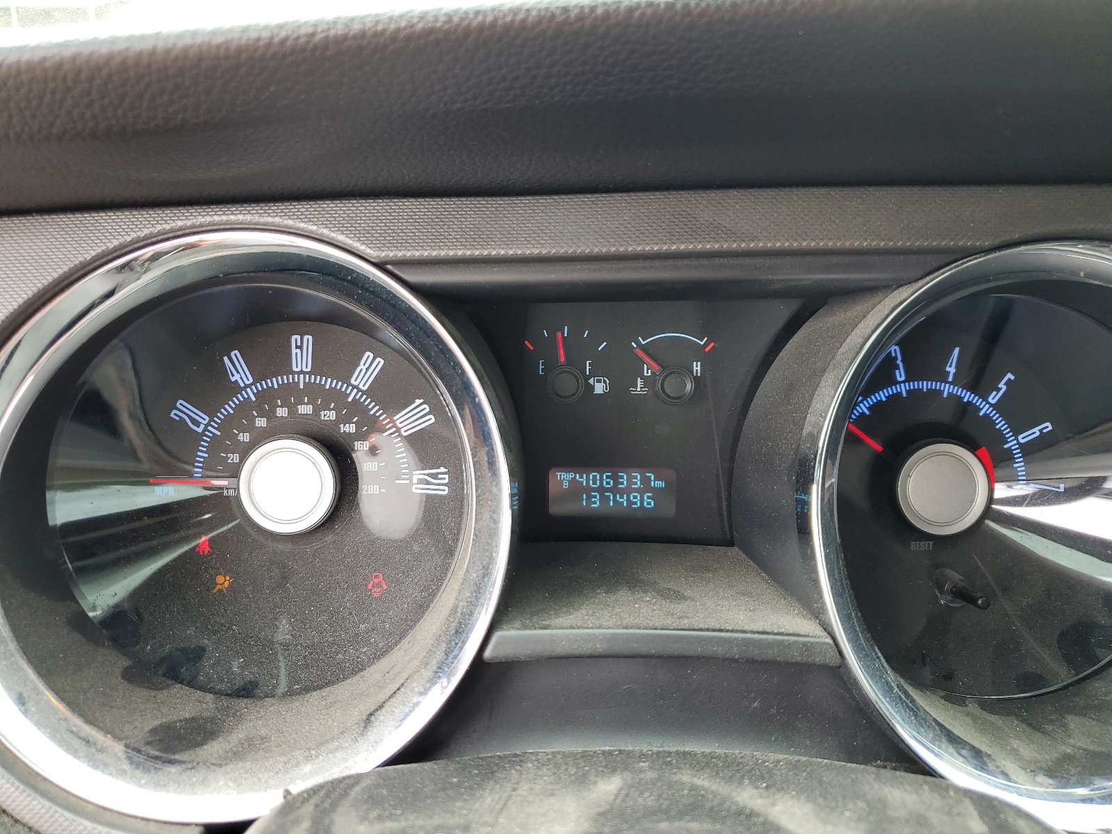 1ZVBP8EN9A5178658 2010 Ford Mustang