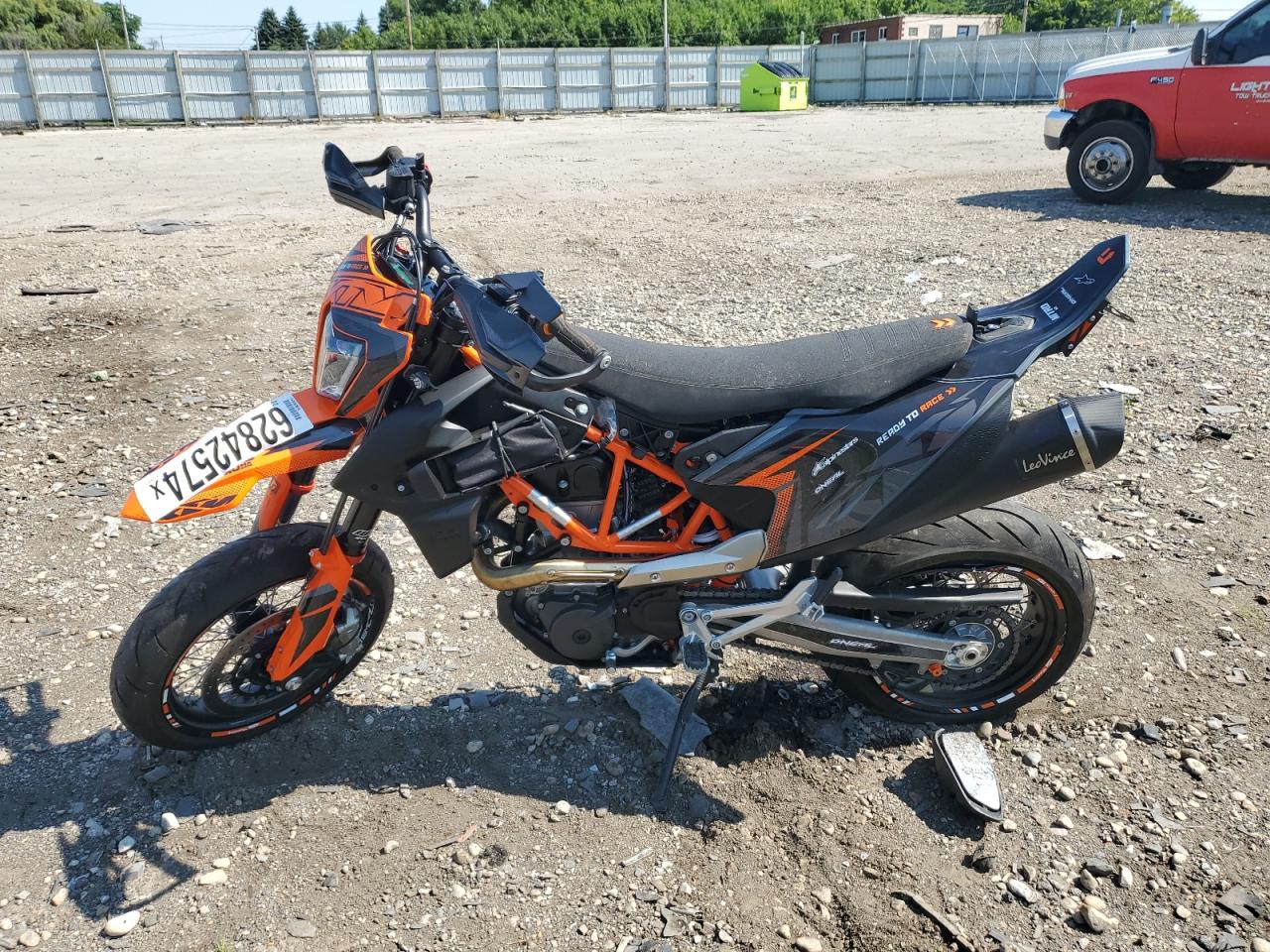 VBKLSV401MM709807 2021 Ktm 690 Smc R