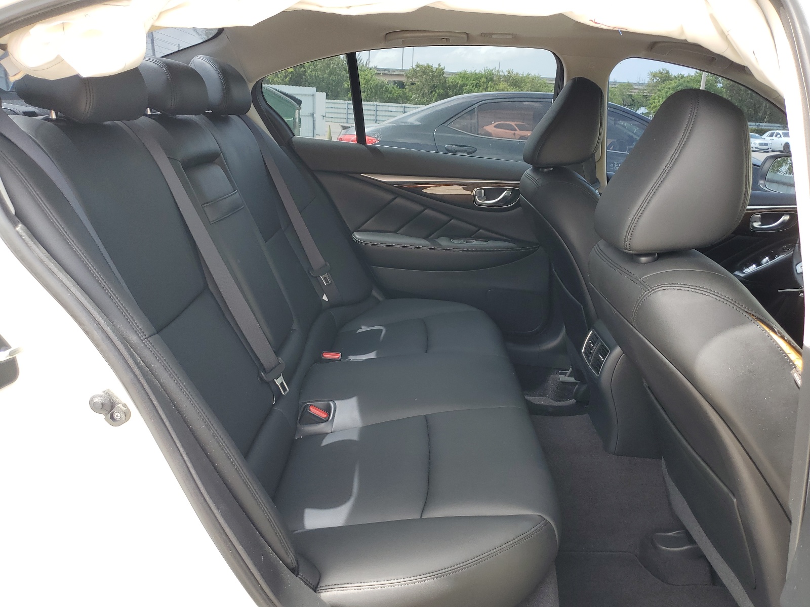 JN1EV7AP3KM516251 2019 Infiniti Q50 Luxe