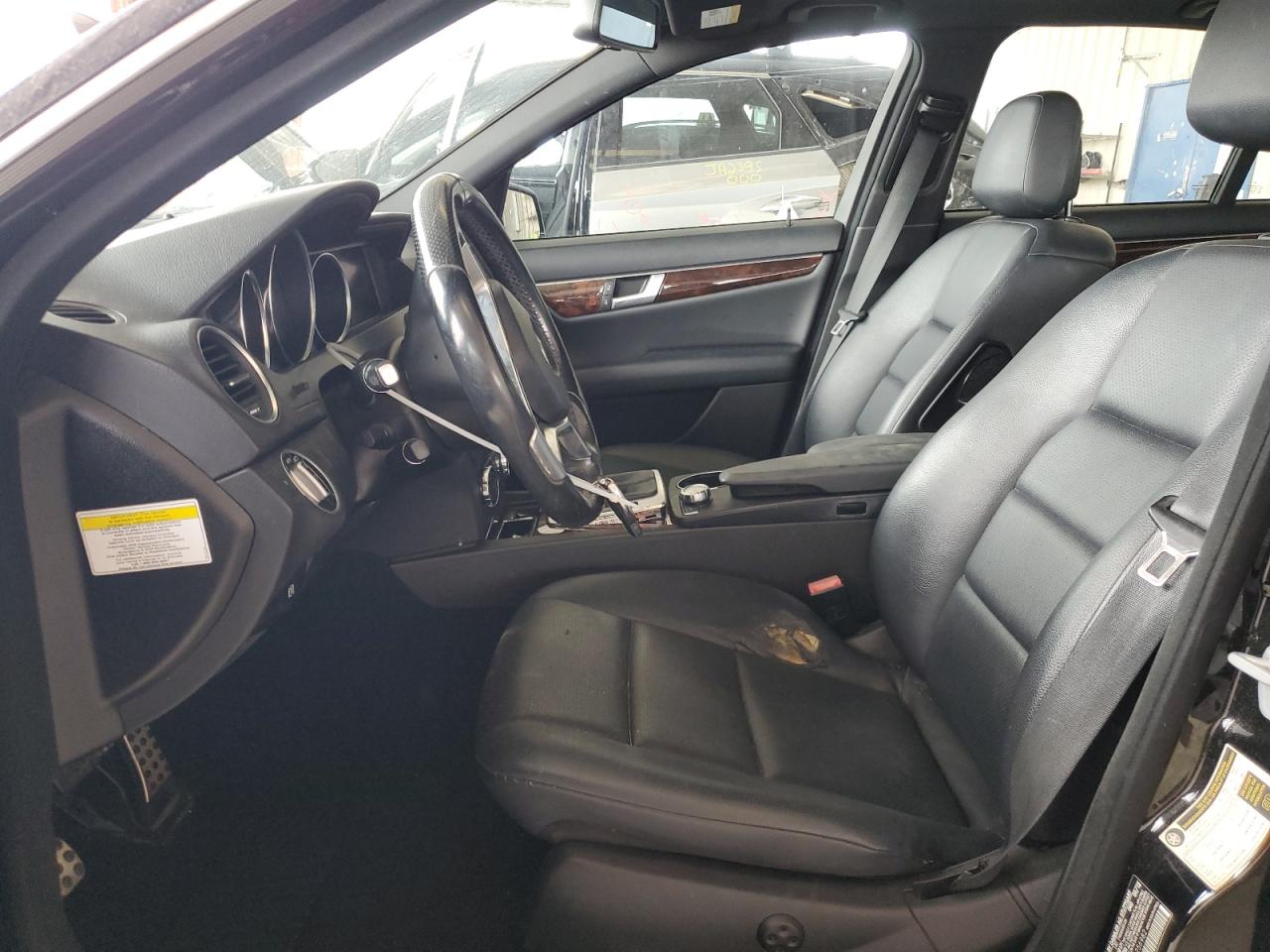 2013 Mercedes-Benz C 300 4Matic VIN: WDDGF8AB0DR256982 Lot: 62644844