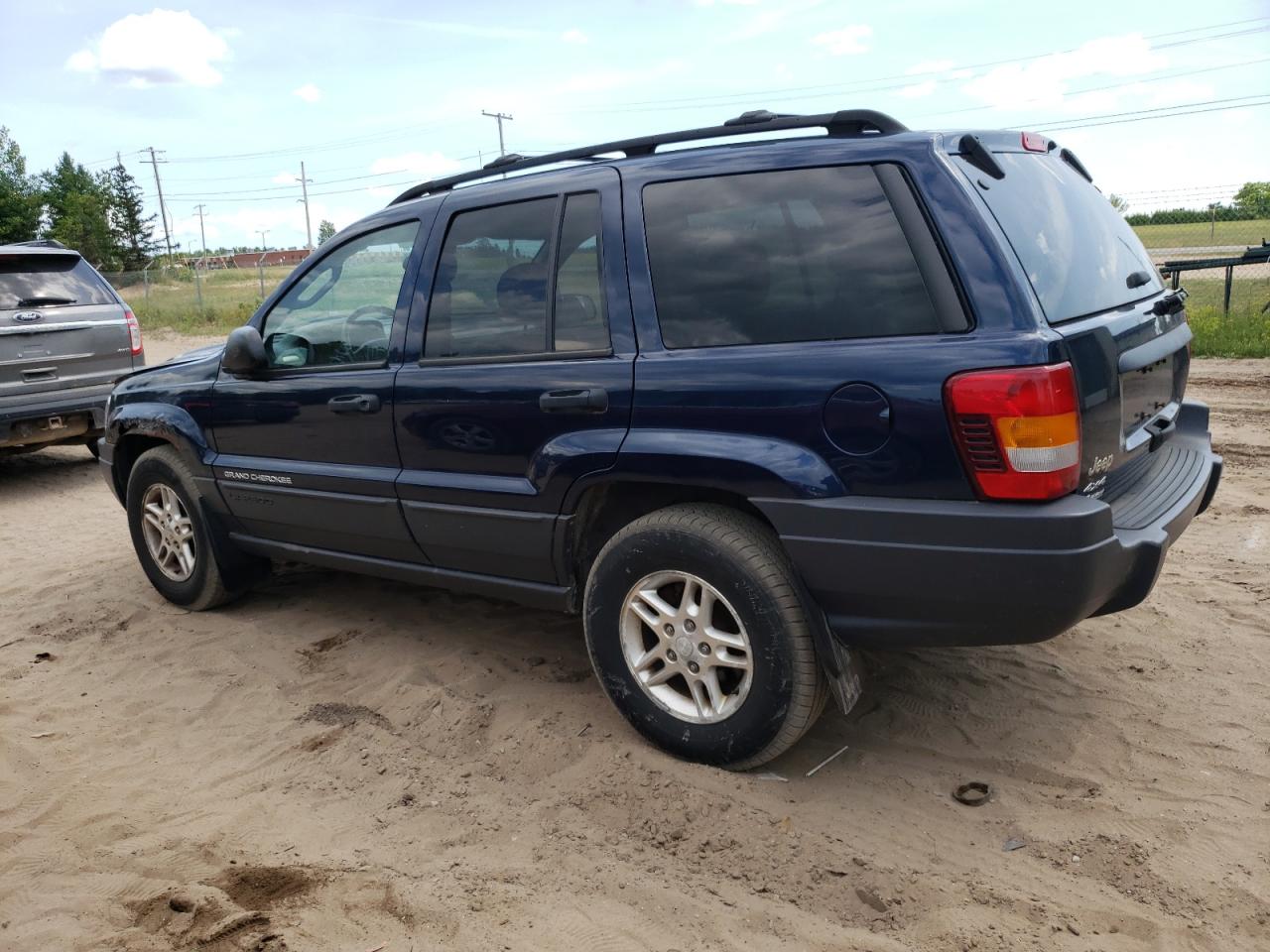1J4GW48S34C188425 2004 Jeep Grand Cherokee Laredo