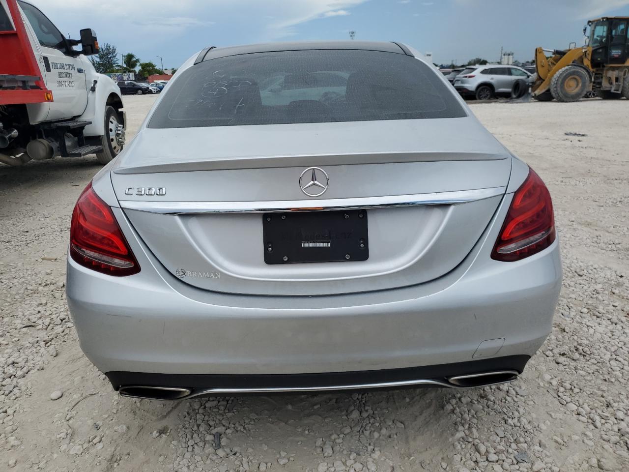 2016 Mercedes-Benz C 300 VIN: 55SWF4JB0GU167694 Lot: 62795354