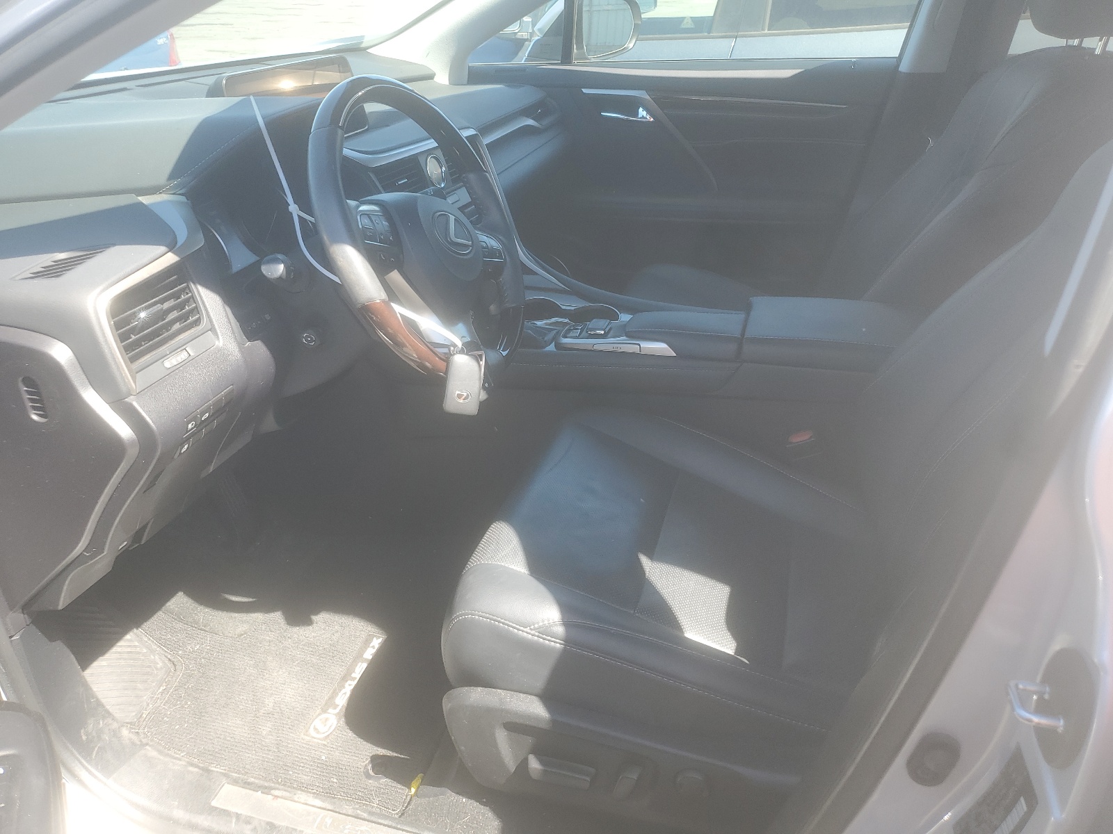 2T2BZMCA1JC150972 2018 Lexus Rx 350 Base