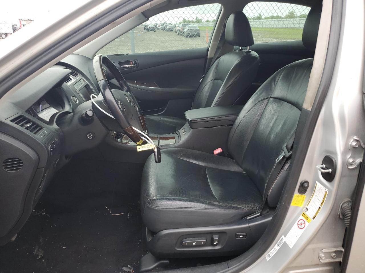 2011 Lexus Es 350 VIN: JTHBK1EG6B2463250 Lot: 63359444