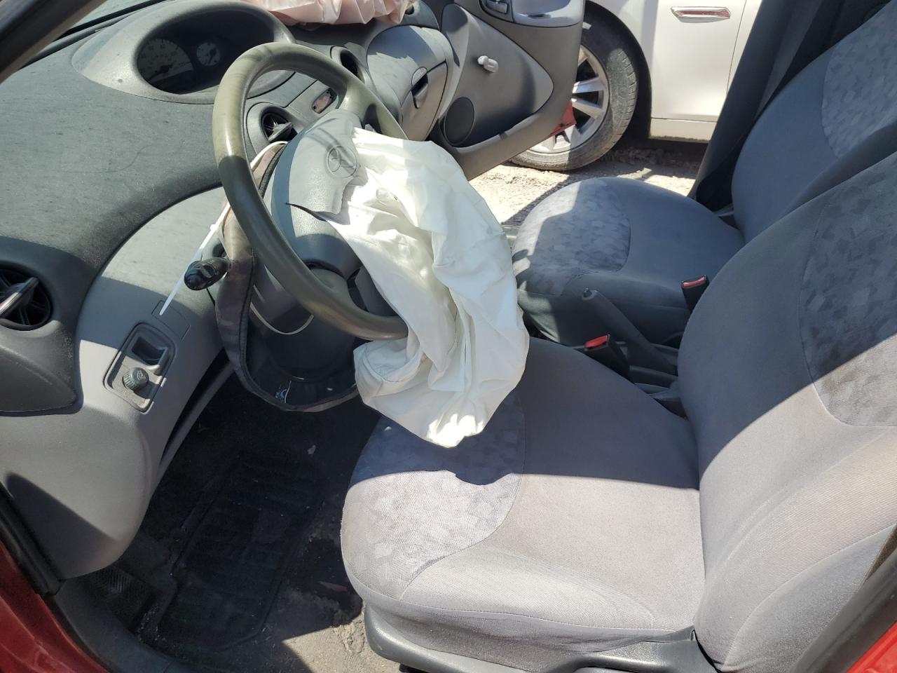 2002 Toyota Echo VIN: JTDBT123620235065 Lot: 63152054