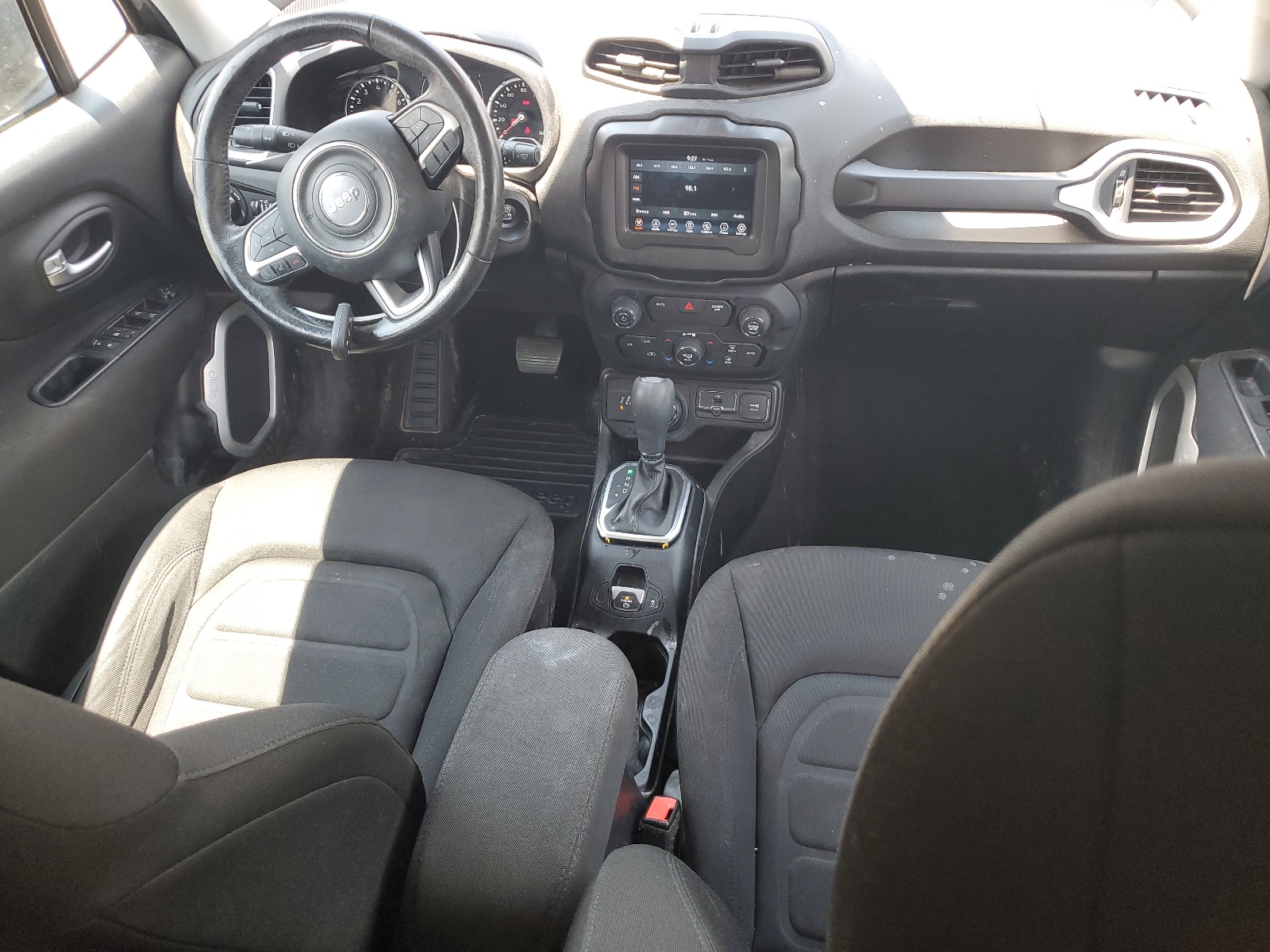 ZACNJBBB1KPK67462 2019 Jeep Renegade Latitude
