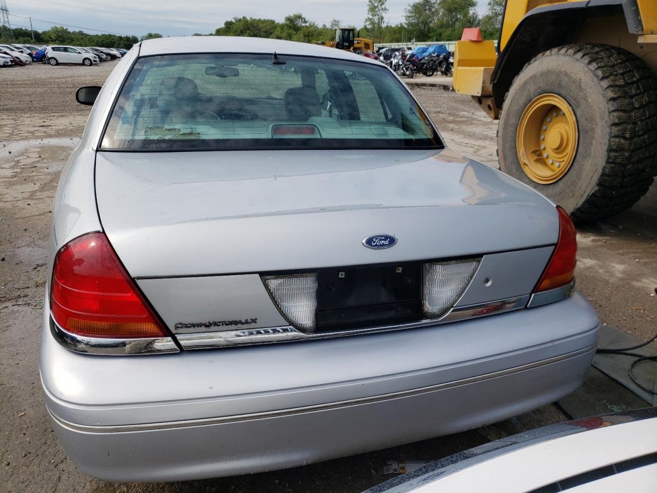 2003 Ford Crown Victoria Lx VIN: 2FAFP74W33X141475 Lot: 64762974