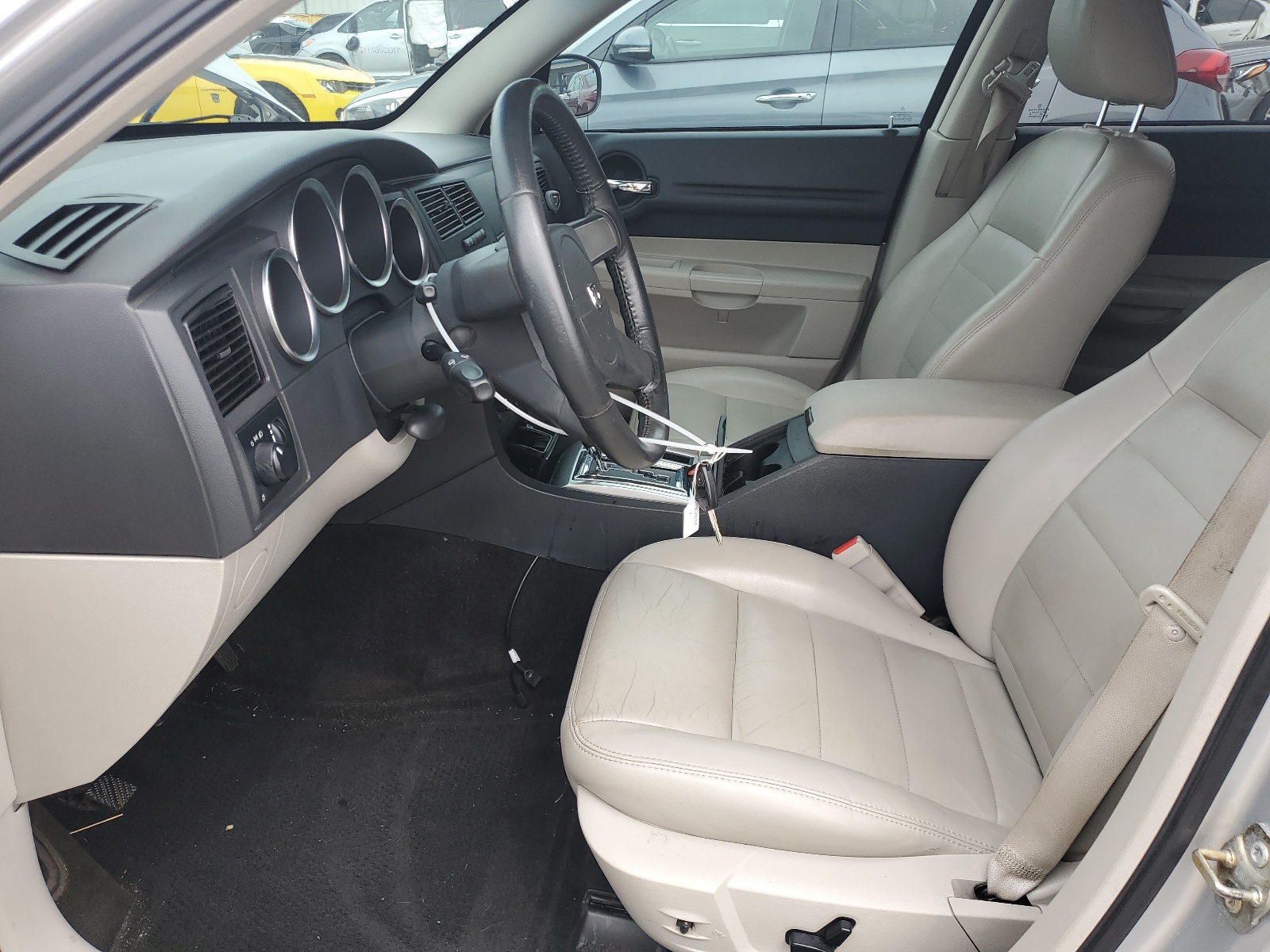 2D4GV58235H660588 2005 Dodge Magnum R/T