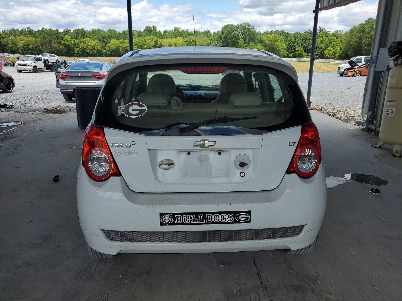 KL1TG6DE0BB251438 2011 Chevrolet Aveo Lt