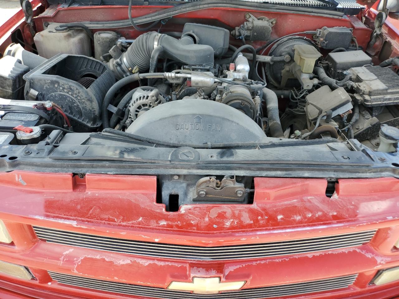 1998 Chevrolet Gmt-400 K1500 VIN: 1GCEK19R6WE153792 Lot: 64044494