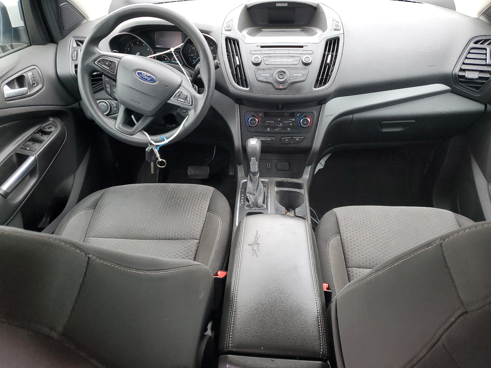 2017 Ford Escape Se vin: 1FMCU0GD3HUA15828