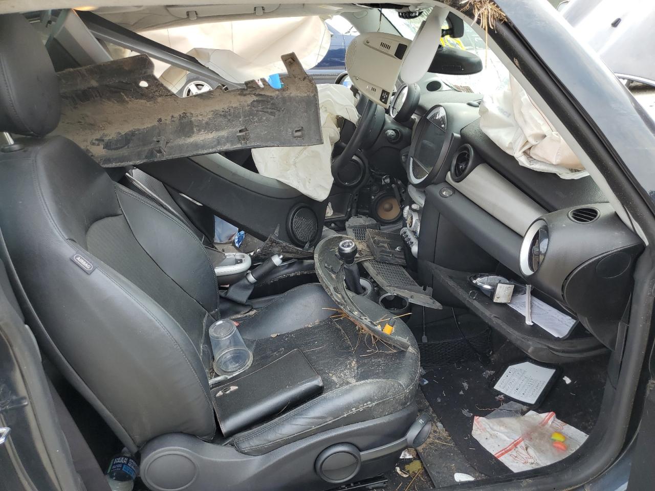 2008 Mini Cooper VIN: WMWMF33558TU68273 Lot: 64809854