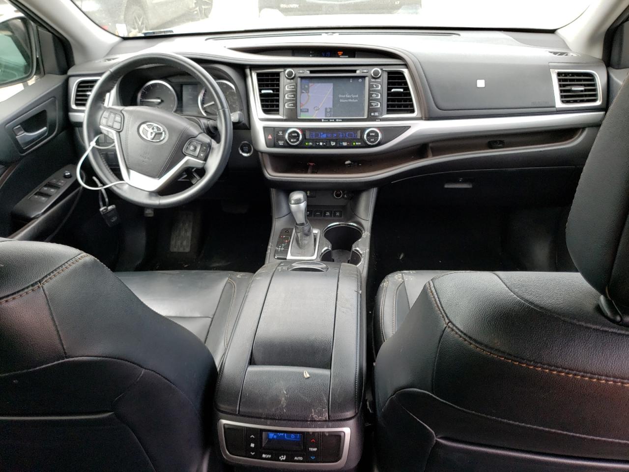 2016 Toyota Highlander Xle VIN: 5TDJKRFH2GS300520 Lot: 64390184