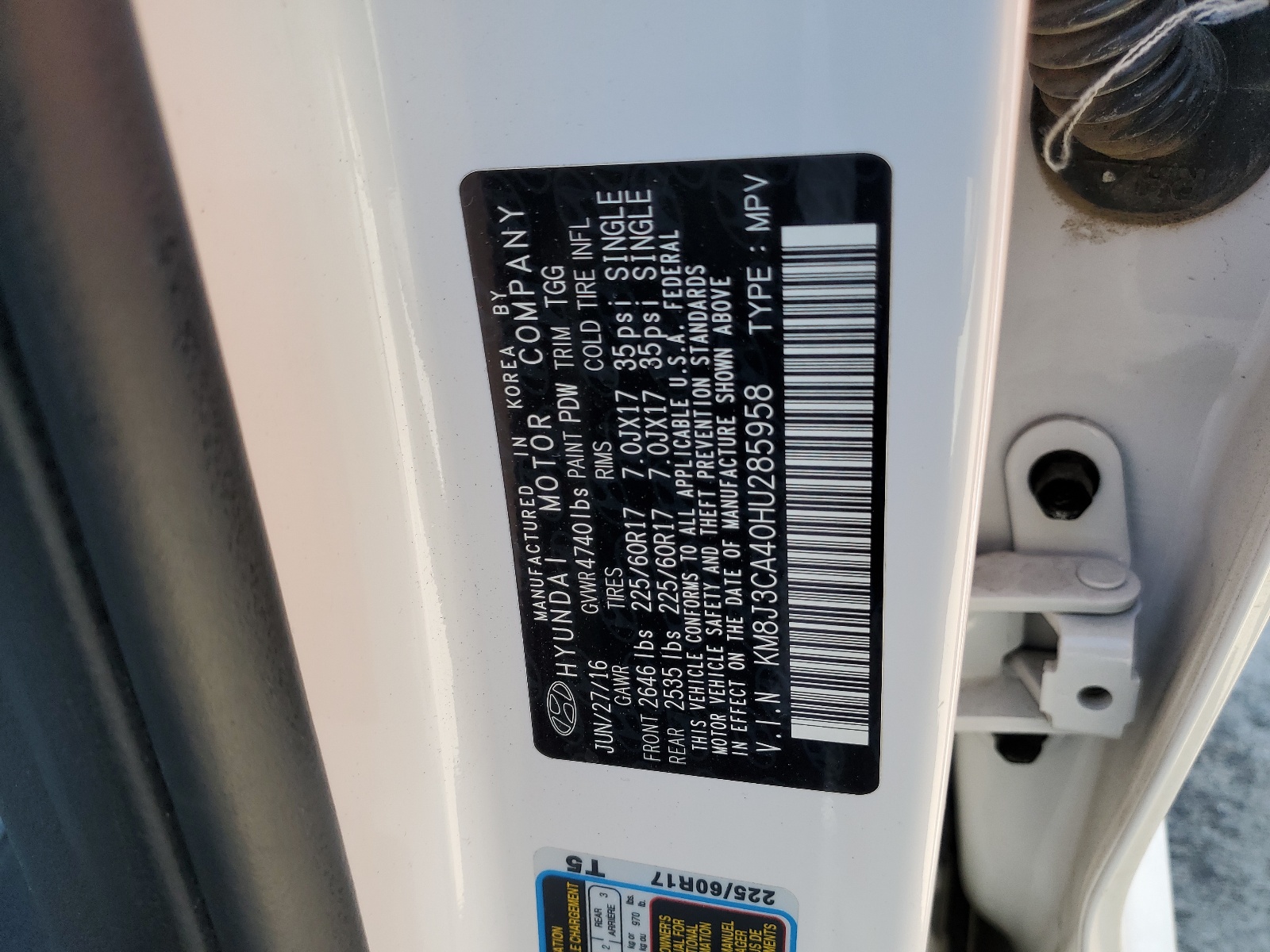 KM8J3CA40HU285958 2017 Hyundai Tucson Limited