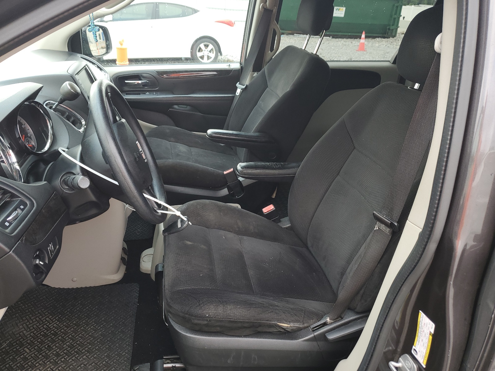 2C4RDGBG0FR531437 2015 Dodge Grand Caravan Se