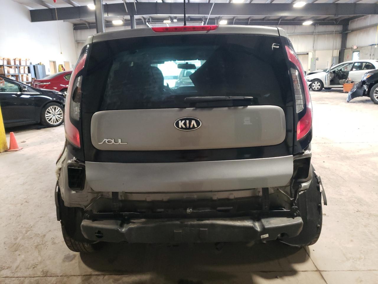 2014 Kia Soul VIN: KNDJN2A27E7111290 Lot: 61505394