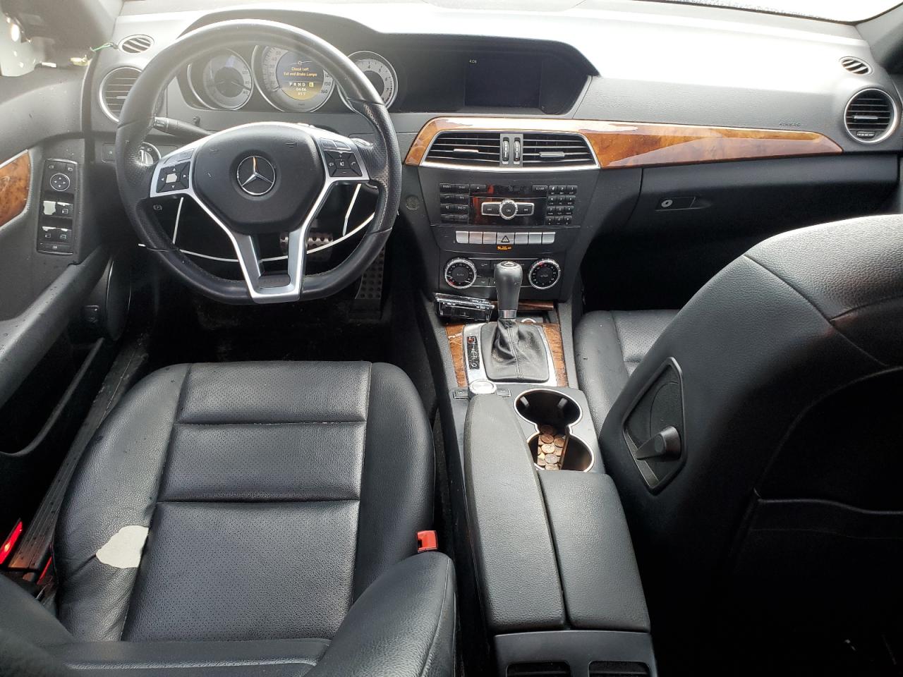 2012 Mercedes-Benz C 250 VIN: WDDGF4HB2CR215637 Lot: 64604984