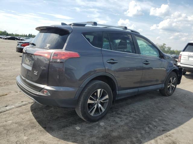 2T3RFREVXHW678390 | 2017 Toyota rav4 xle