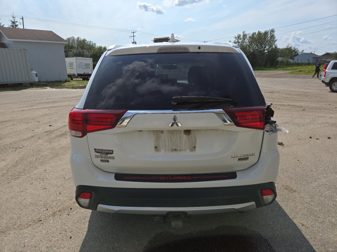 2017 Mitsubishi Outlander Es VIN: JA4AZ2A32HZ612247 Lot: 61326504